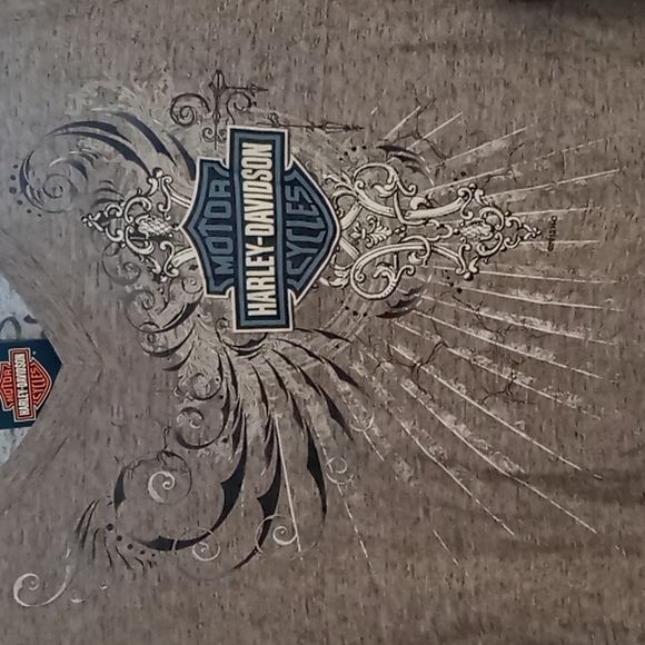 Harley-Davidson Shirt - Picture 2 of 6